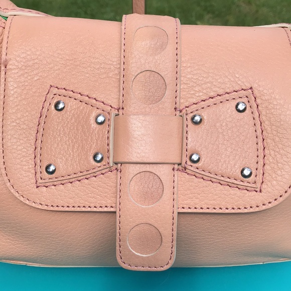 🔥Pristine Condition Marc Jacobs Studded Bow Bag Peach/Pink - Picture 2 of 13